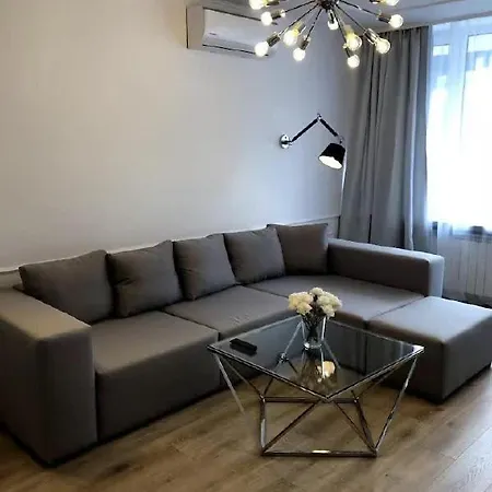 Before Making A Request, Read My Host Profile At Bottom Of Page # Beautiful Apartment In The Center Apartamento